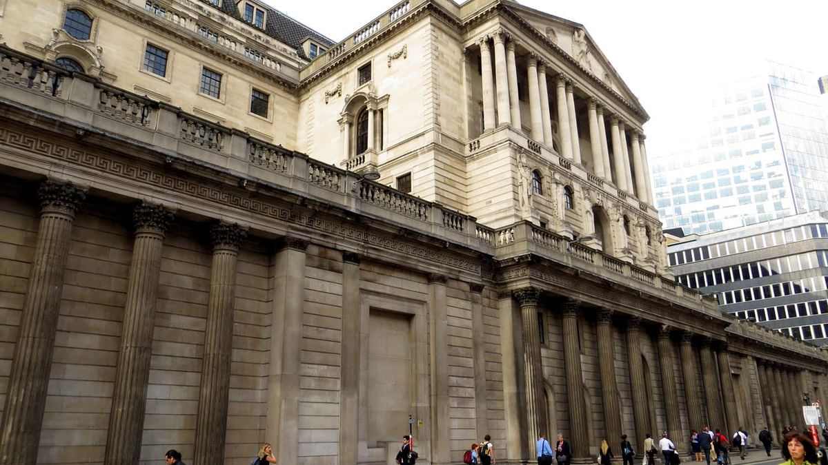 The Bank of England on Threadneedle Street, London — the City of London, whose big lenders could face a £2bn-a-year tax raid in Chancellor Healey's Budget