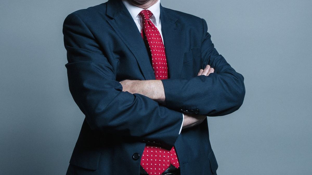 Chancellor John Healey, official UK Parliament portrait