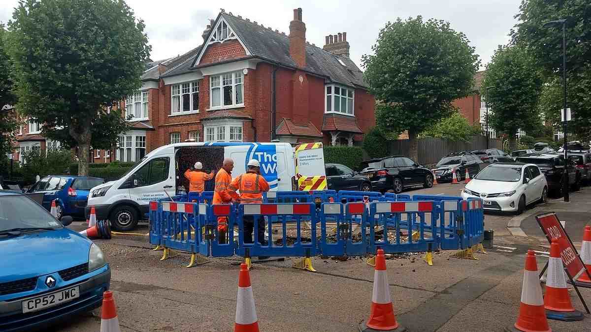 Water Bills Set to Fall by £240 Million: Ofwat Hits Poor-Performing Firms — How Much You Could Save (Full Breakdown)